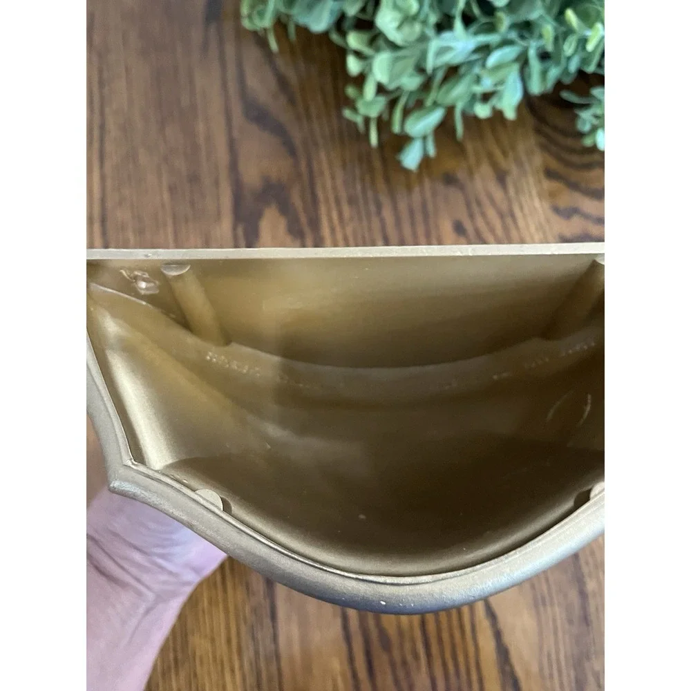 Vintage Homco Dart Plastic Gold Hollywood Regency Wall Pocket Planter